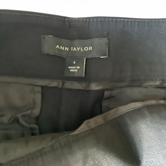 Ann Taylor The Boardwalk Shorts | Black Curvy Fit | Size 6 🖤 - Picture 4 of 5